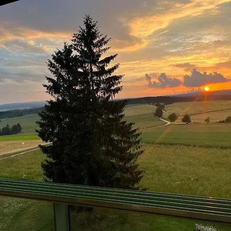 Mit Gruenblick & Wintergarten Im Schwarzwald * Loeffingen