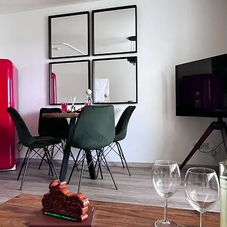 Apartment Mit Gruenblick & Wintergarten Im Schwarzwald Loeffingen