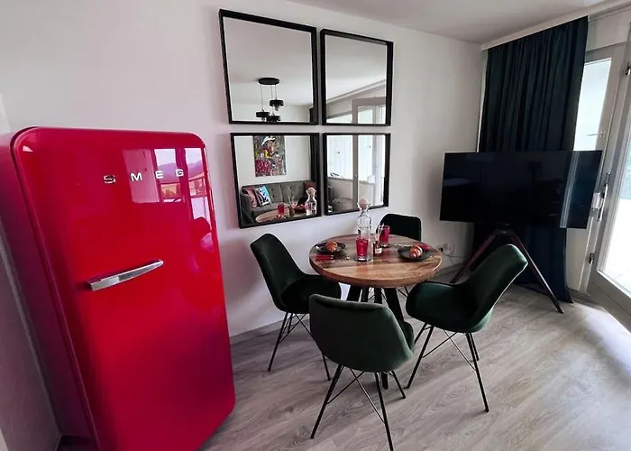 Mit Gruenblick & Wintergarten Im Schwarzwald *