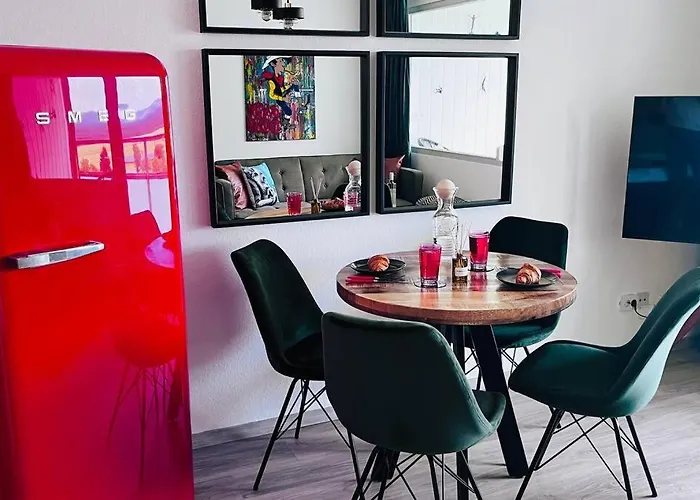 Appartement Mit Gruenblick & Wintergarten Im Schwarzwald *